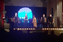 23 августа в Новоайдарском районном Доме культуры показали рок-оперу «Распятая юность»