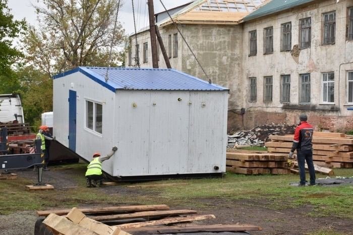 Специалисты из Красноярска заменят угольную котельную на газовую в школе в селе Провалье