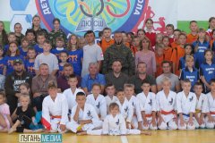 В Лутугино состоялась встреча представителей Ульяновской области с воспитанниками городской детско-юношеской спортивной школы