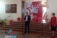 Молодогвардейской школе № 10 присвоено имя Любови Шевцовой