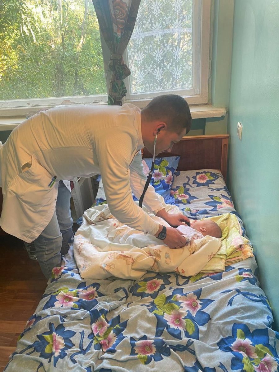 В городе Краснодон в рамках взаимодействия со специалистами-волонтёрами из РФ продолжают работу специалисты из Тюмени