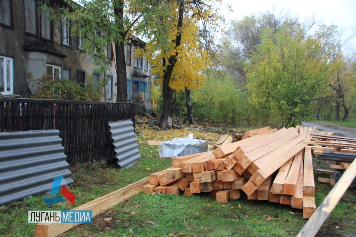 В Кировске продолжается ремонт многоквартирных жилых домов при поддержке Иркутской области