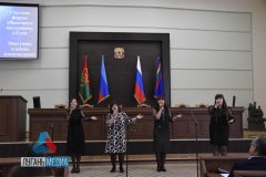 Ежегодно 5 октября мы чествуем работников образования, педагогов и всех тех, кто ведет нас сквозь годы детства, помогает найти свой путь, дарит знания, вкладывает частичку своего сердца и души.