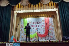 В Меловском районном доме культуры состоялось торжественное мероприятие, посвященное Дню учителя