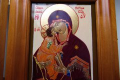 Казачий праздник «Матушка Богородица, укрой нас своим покровом» состоялся в пгт. Станица Луганская