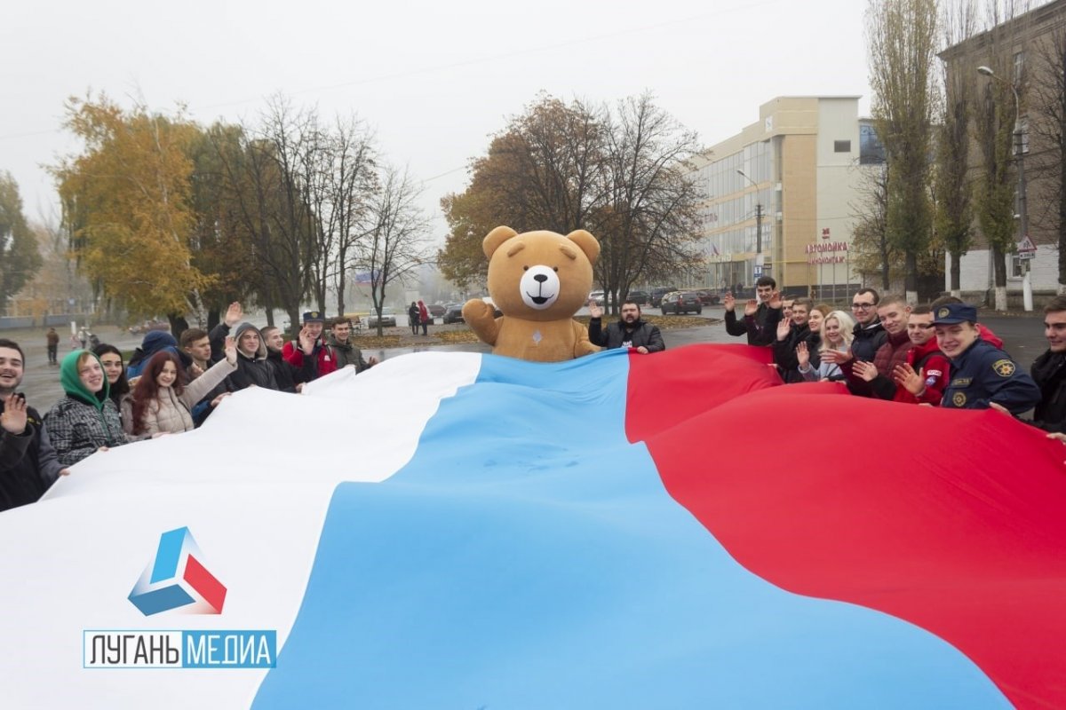 В легкоатлетическом манеже РФСО «Динамо» МВД ЛНР состоялось спортивное мероприятие Богатырские игры «Сила - в единстве»