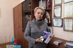 Издательский дом "Питер" передал библиотеке Горького бестселлер Фредерика Мэннинга "Интимные места Фортуны"