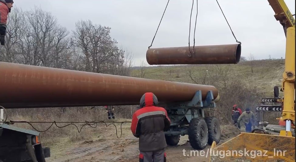 Специалисты ГУП «ЛУГАНСКГАЗ» восстановили очередной участок магистрального газопровода «Луганск-Лисичанск-Рубежное», поврежденный ВСУ