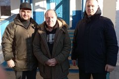 Делегация Ивановской области передала подарки и одежду в Краснодонский УВК "Забота"