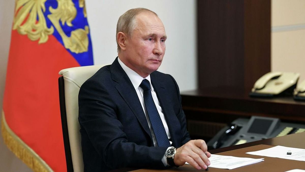 Россия с полудня 6 января на 36 часов вводит режим прекращения огня в зоне СВО