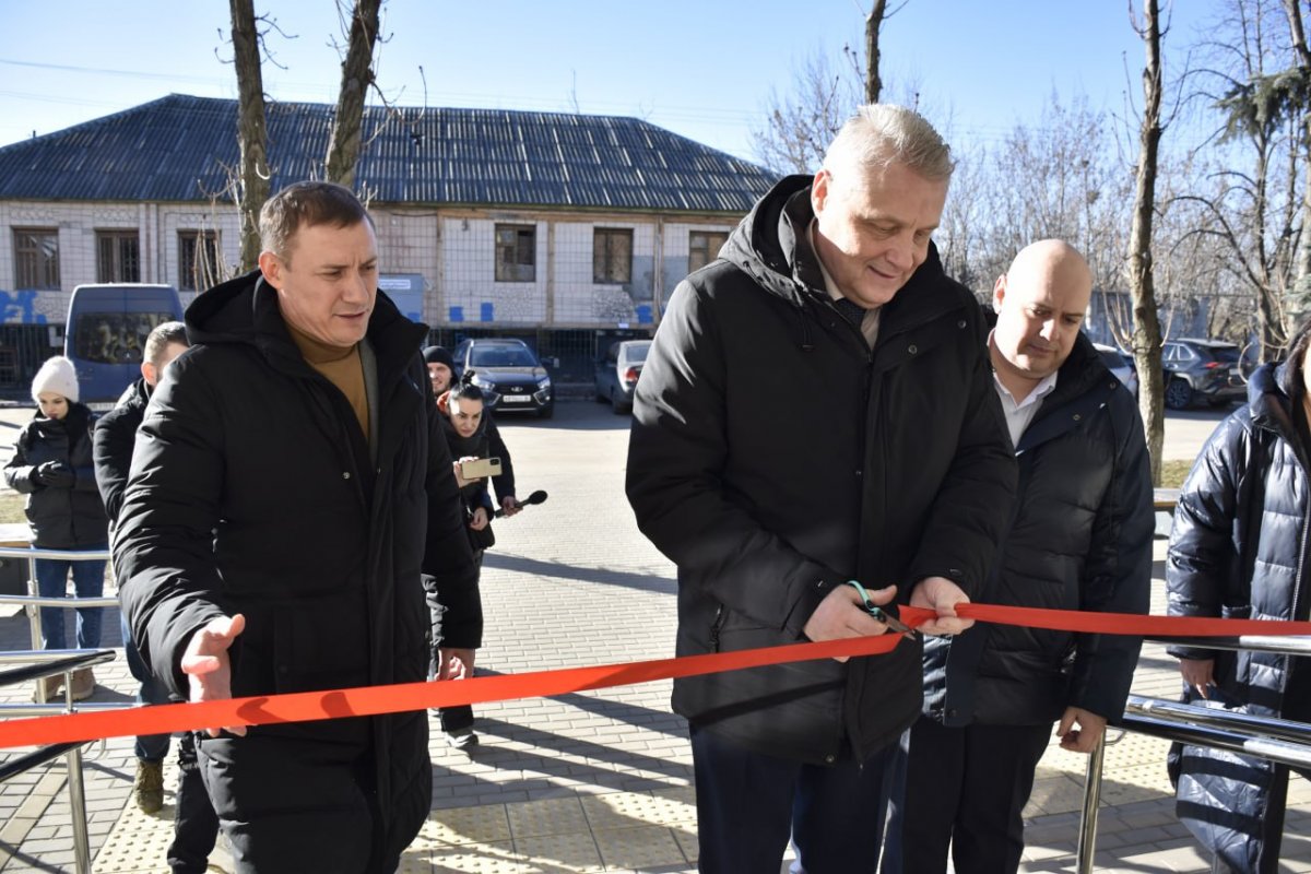 В Станице Луганской открылось отделение МФЦ