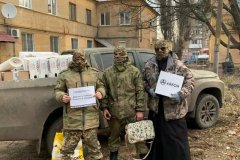 Волонтеры из Москвы и Подмосковья доставили гумпомощь для защитников ЛНР и северодончан