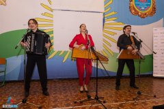 Федеральное государственное бюджетное учреждение культуры «Москонцерт» представило показ детской программы «У Лукоморья» в ГОУ ЛНР «Луганский экономико-правовой лицей-интернат»