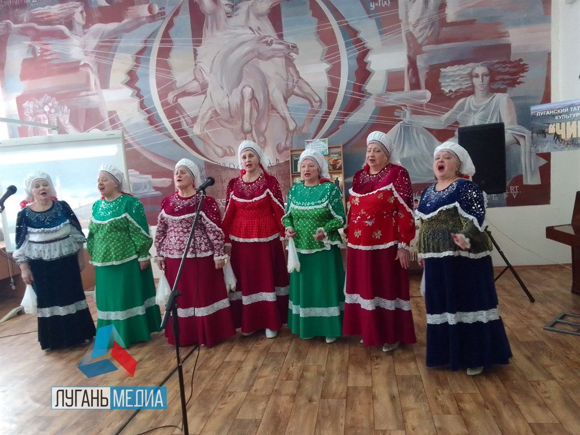 В Международный день родного языка в библиотеки им. М. Горького прошла встреча «День татарского языка и культуры»