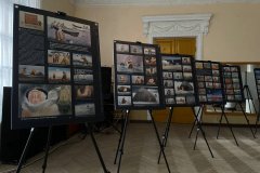 Более ста школьников Лутугино посетили выставку «География сказки»