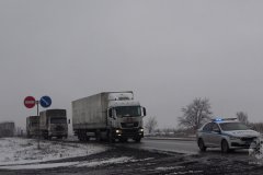 В ЛНР прибыли автомобили конвоя МЧС