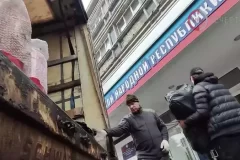 Представители Русской Гуманитарной Миссии доставили гуманитарный груз в медицинские и образовательные учреждения