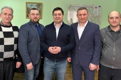 Министр связи и массовых коммуникаций ЛНР Андрей Еременко провел рабочую встречу с представителями Минцифры Новосибирской области