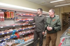 Представители Минпромторга ЛНР посетили второй магазин сети супермаркетов «Матрёшка» в Северодонецке