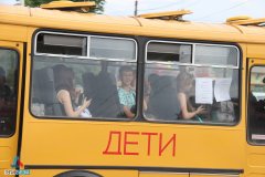 На второй поток в лагерь «Парус» отправились 258 краснодонских школьников