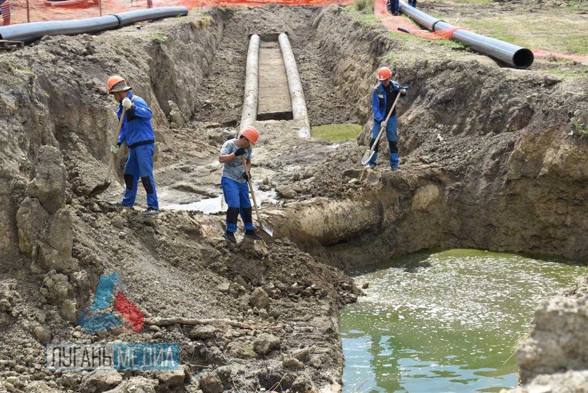 В Кировске продолжается ремонт сетей водоснабжения и водоотведения