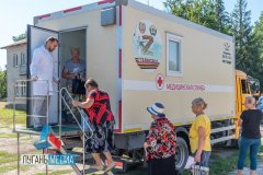 Волгоградская область предоставила Станично-Луганскому району передвижной флюорограф для диспансеризации