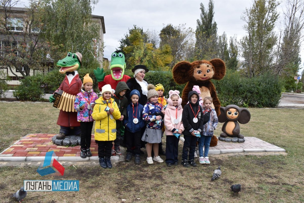 Юные кировчане приняли участие в игровой программе «По следам русских сказок»