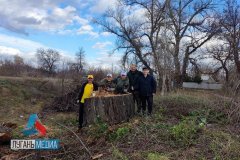 Жители села Валуйское Станично-Луганского района Луганской Народной Республики обратились к районному депутатскому корпусу с просьбой о помощи