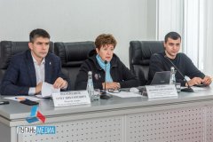 На стадионе Авангард обсудили развитие спорта в Республике