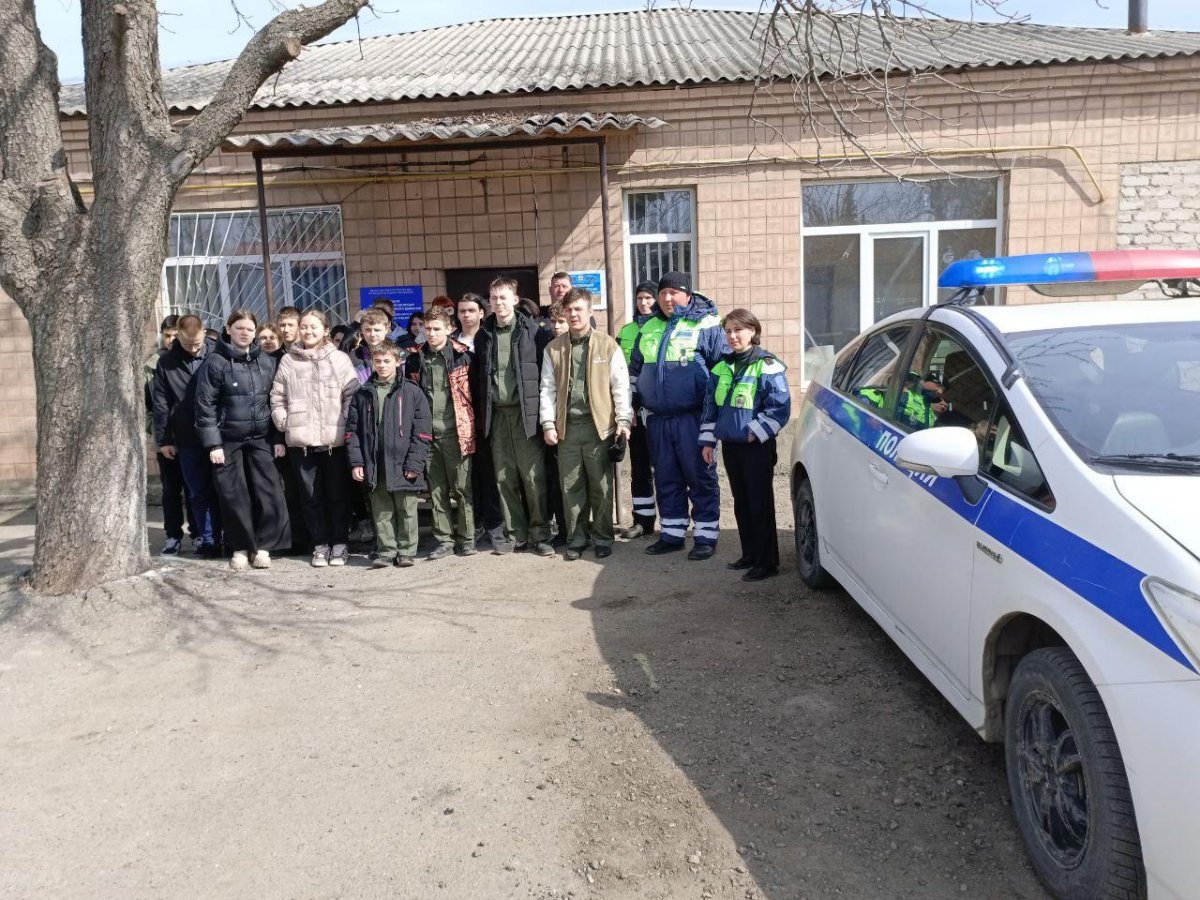 Профориентацию молодежи провели в Славяносербске 