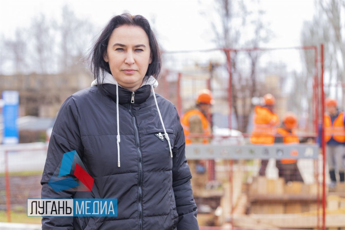 Яна Пащенко посетила реконструкцию водовода по улице Оборонной