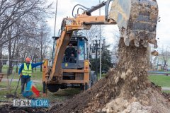 В Луганске продолжаются масштабные работы по замене водопровода по улице Оборонная