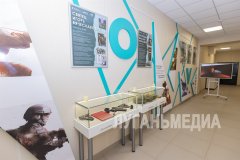 В Луганске открылась модернизированная выставка, посвящённая героям СВО
