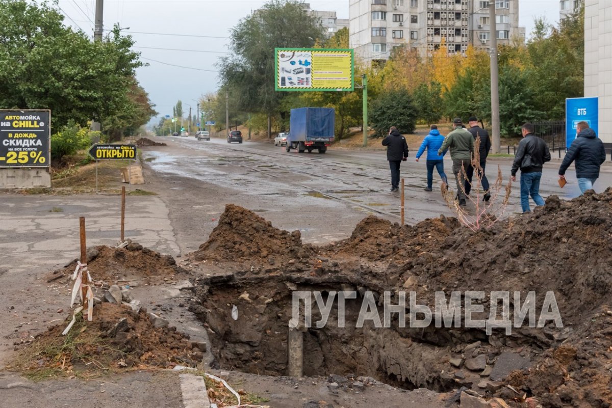 Руководитель Луганска провела инспекцию улиц, которые будут реконструировать в будущем году