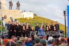 В день празднования 80-летия Победы в Великой Отечественной войне в Луганске состоялся праздничный концерт