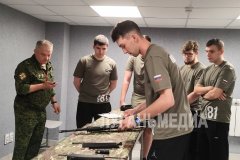 В ЛГУ им. В. Даля прошли соревнования в рамках курса начальной военной подготовки «Ворошиловский стрелок»