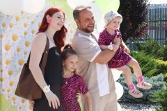 В Луганске прошел фестиваль «Ее величество семья»