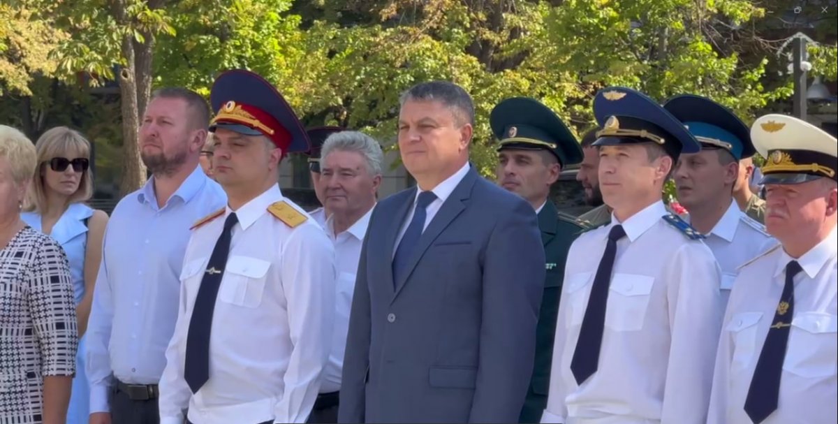 Леонид Пасечник: «Сегодня вся наша огромная страна празднует День Государственного флага Российской Федерации»